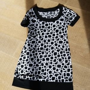 Black and white patterned dress